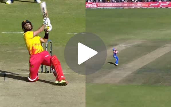 [Watch] Shubman Gill Grabs A Skier As Debutant Deshpande Makes Raza His Maiden Int'l Wicket